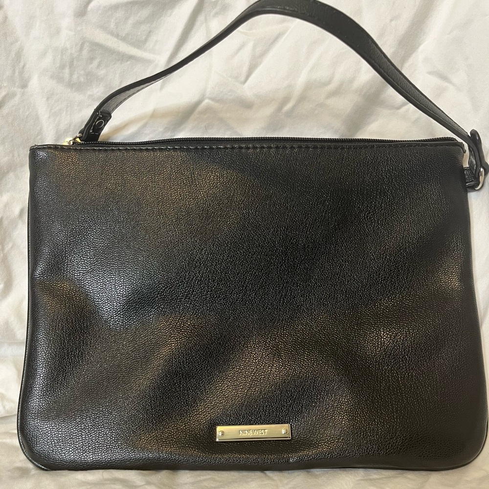 Nine West two faced black and white clutch - Picture 4 of 9